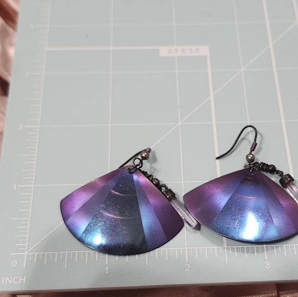 Elegant Purple And Blue Niobium Fan-Shaped Earrings With Crystal Oblisks - Picture 3 of 3